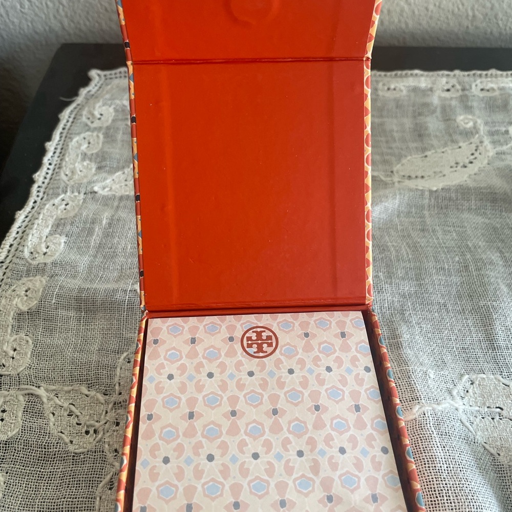 Tory Burch Geometric Patterned Notes Box in Red and Orange